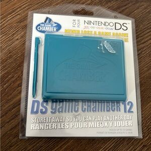 The Game Chamber for Nintendo DS Holds up to 12 Games with Stylus New in Package